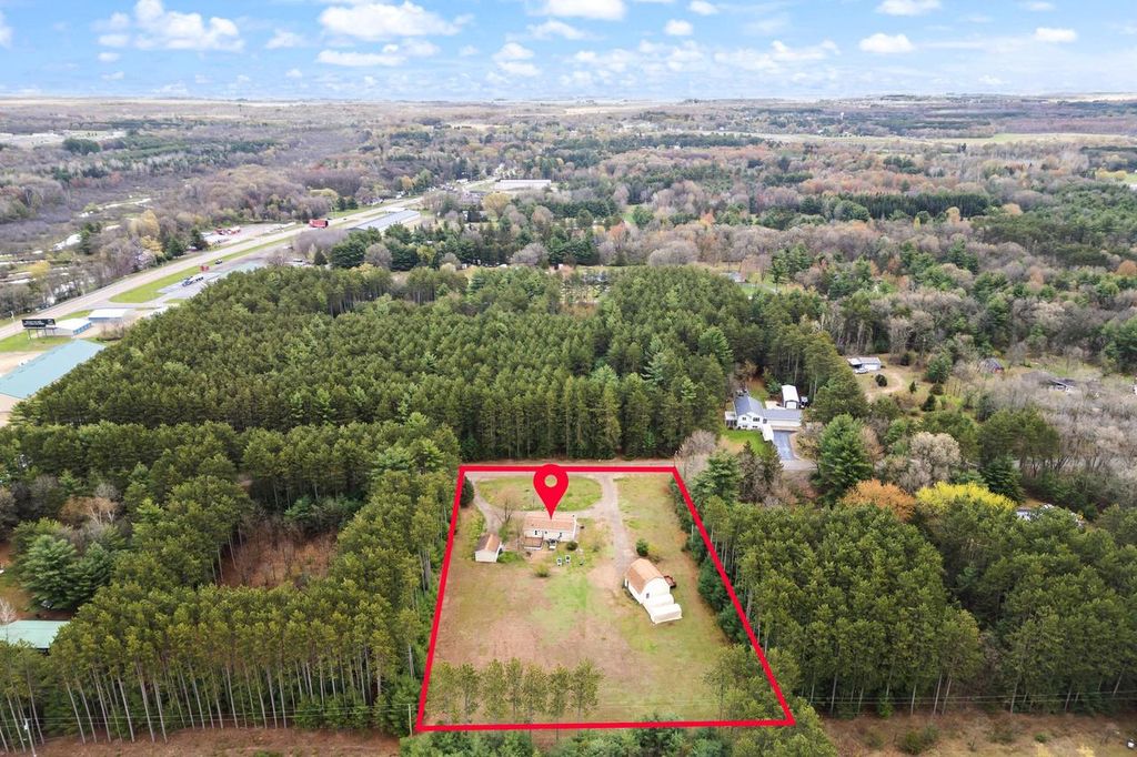 Photo of 625 N 4th AVENUE, Redgranite, WI 54970 (MLS # 2022334)