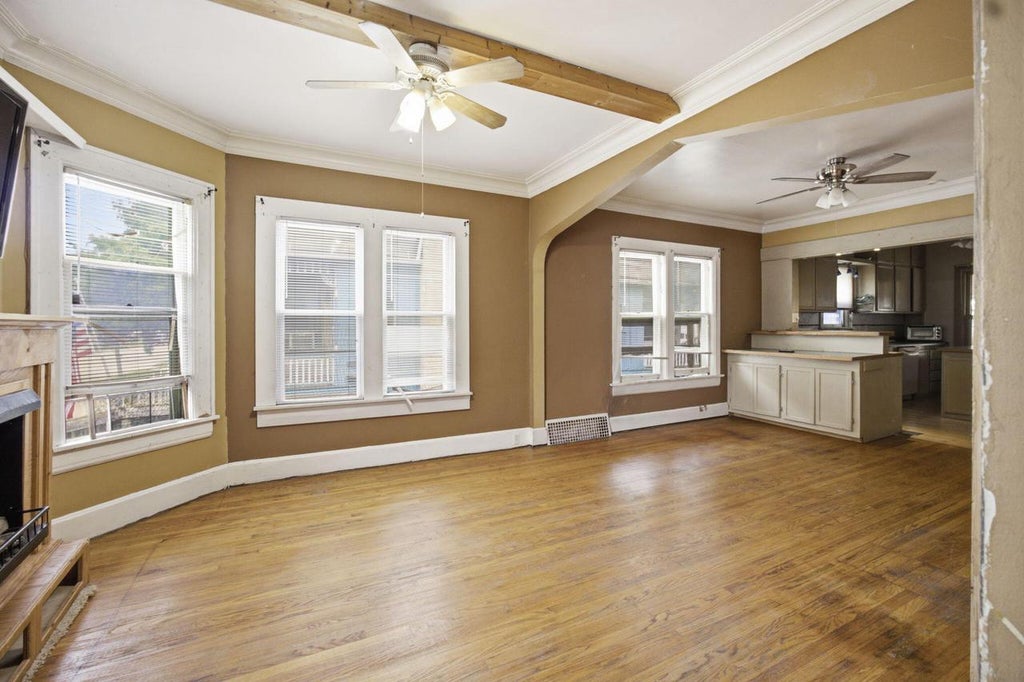 Photo of 1813 N Wisconsin STREET, Racine, WI 53402 (MLS # 1979719)