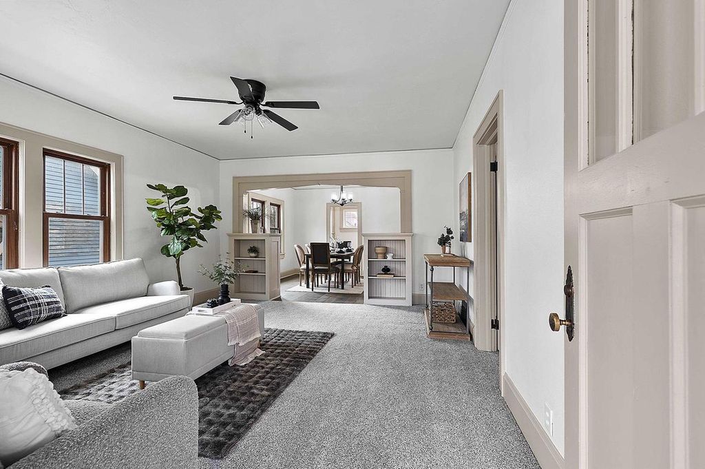 Photo of 993 Christiana STREET, Green Bay, WI 54303 (MLS # 50322365)