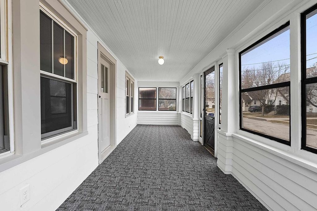 Photo of 993 Christiana STREET, Green Bay, WI 54303 (MLS # 50322365)