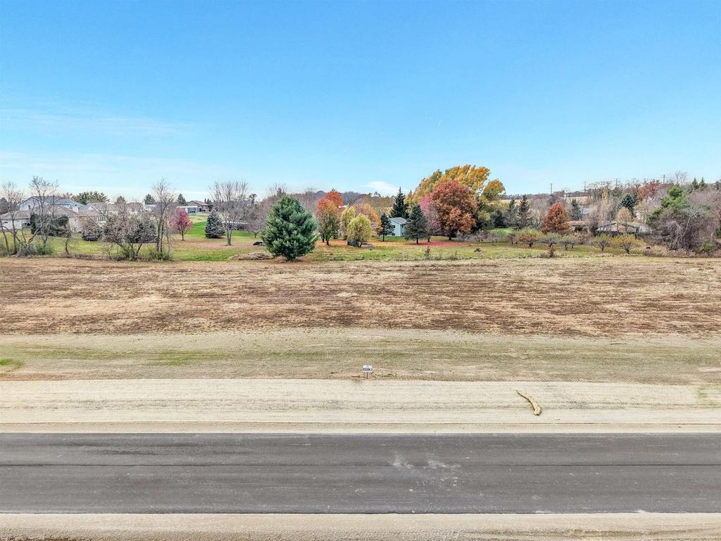 Photo of Lot 14 Hawks View, Edgerton, WI 53534 (MLS # 2018672)