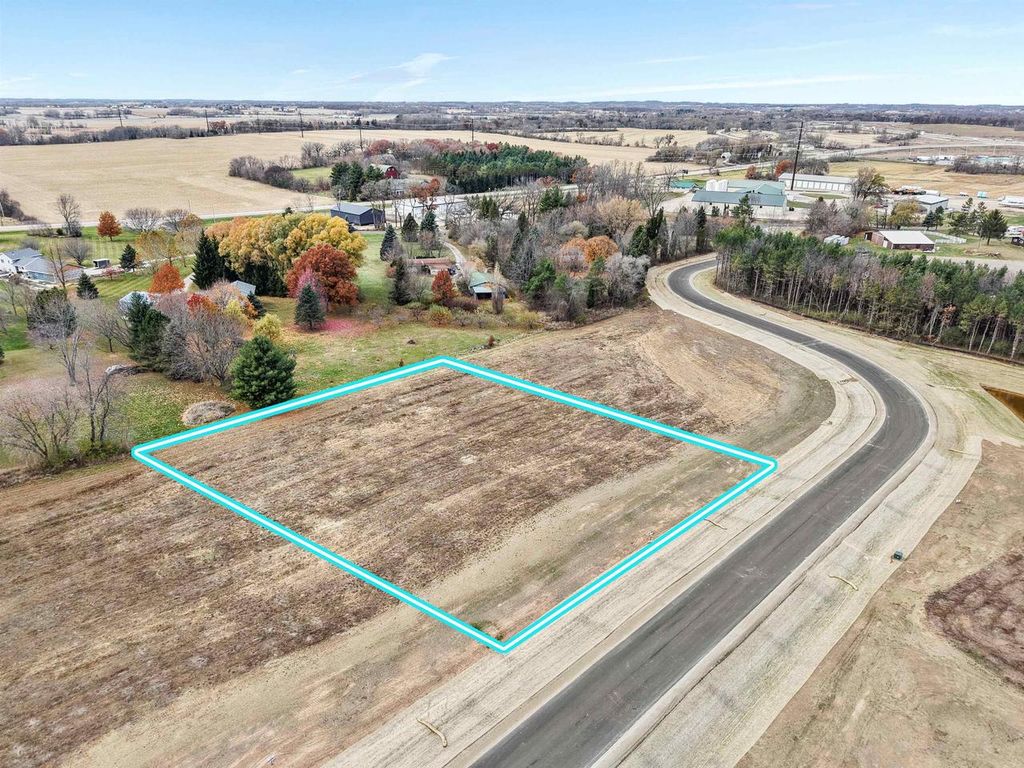 Photo of Lot 14 Hawks View, Edgerton, WI 53534 (MLS # 2018672)