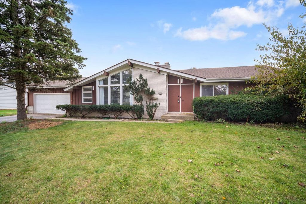 Photo of 9505 W Orinda COURT, Milwaukee, WI 53224 (MLS # 1940607)