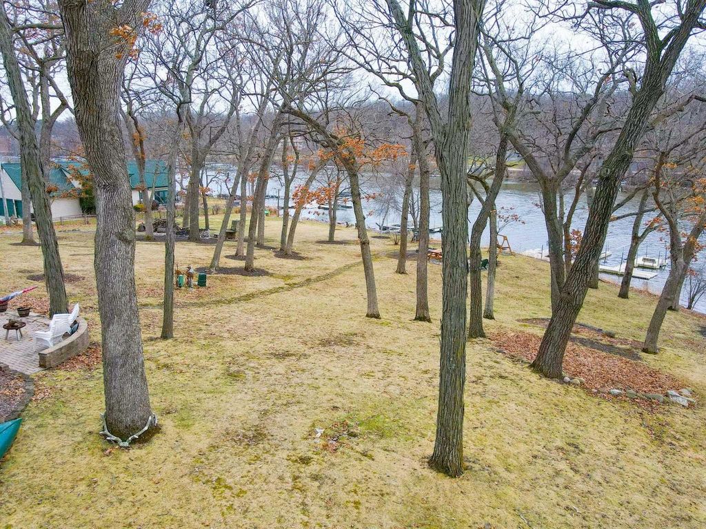 Photo of 284 E Richardson Springs ROAD, Edgerton, WI 53534 (MLS # 2018576)