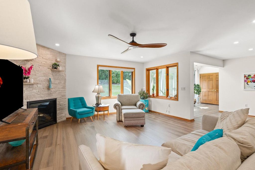 Photo of 266 Hartford SQUARE #3, Hartford, WI 53027 (MLS # 1935376)