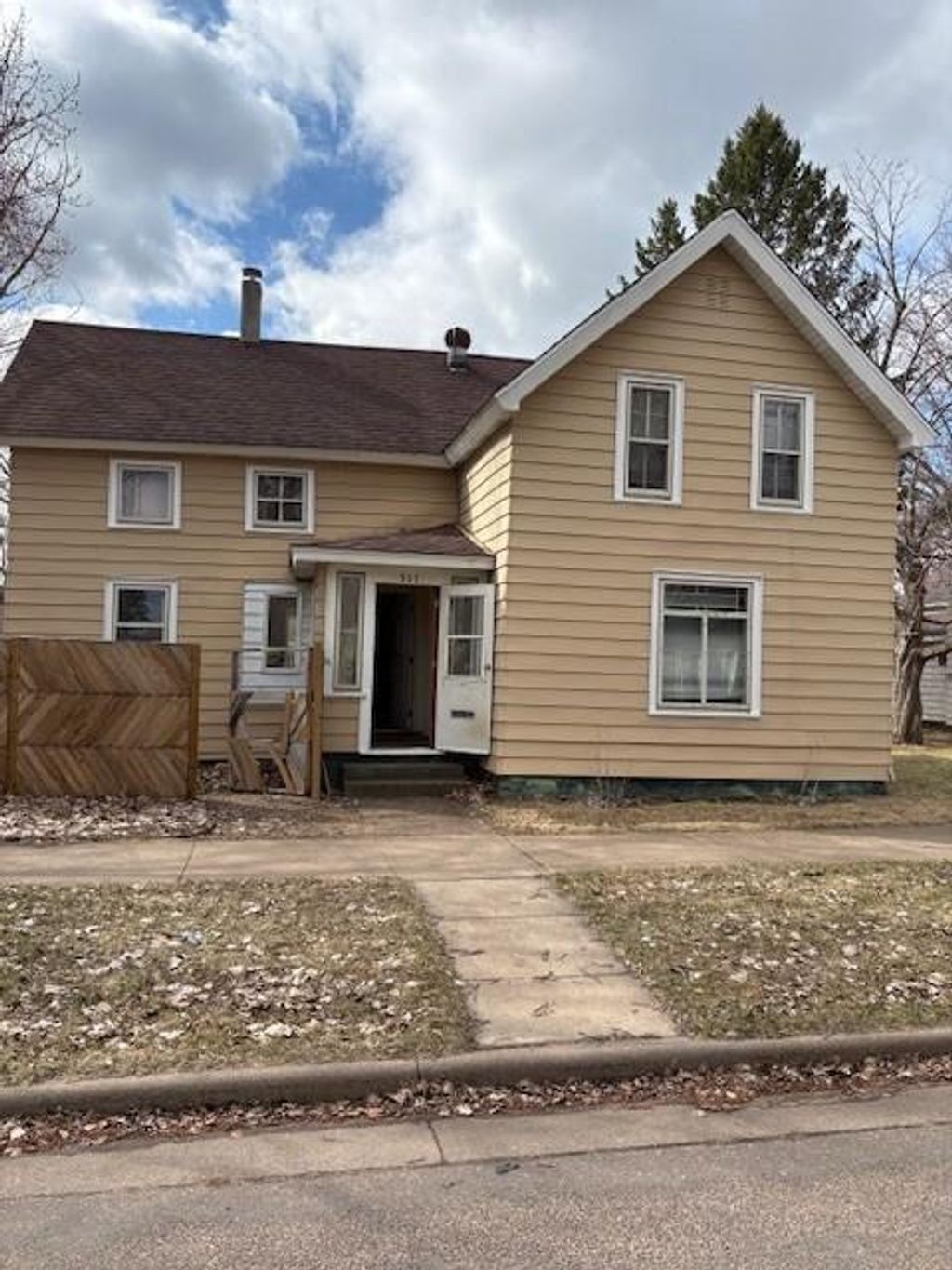 Photo of 317 Stanley STREET, Chippewa Falls, WI 54729 (MLS # 2021208)