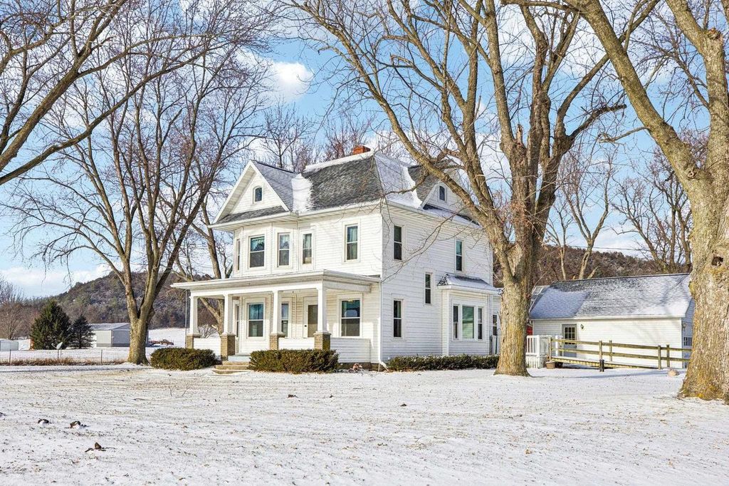 Photo of 9874 Highway 19, Mazomanie, WI 53560 (MLS # 2013891)