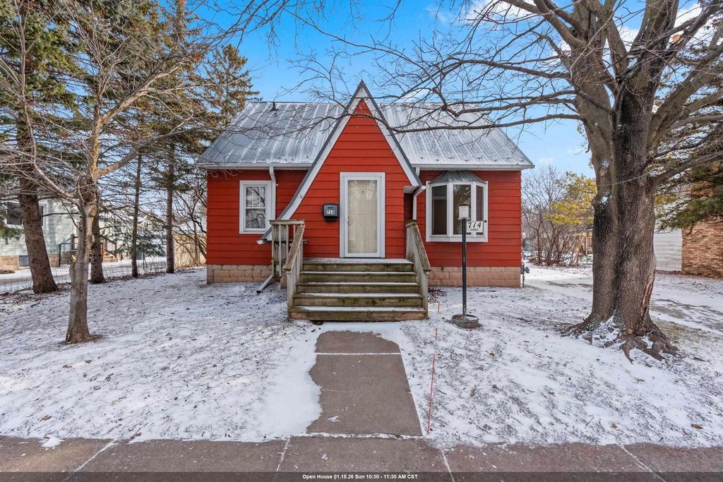 Photo of 714 Maple STREET, Neenah, WI 54956 (MLS # 50320045)