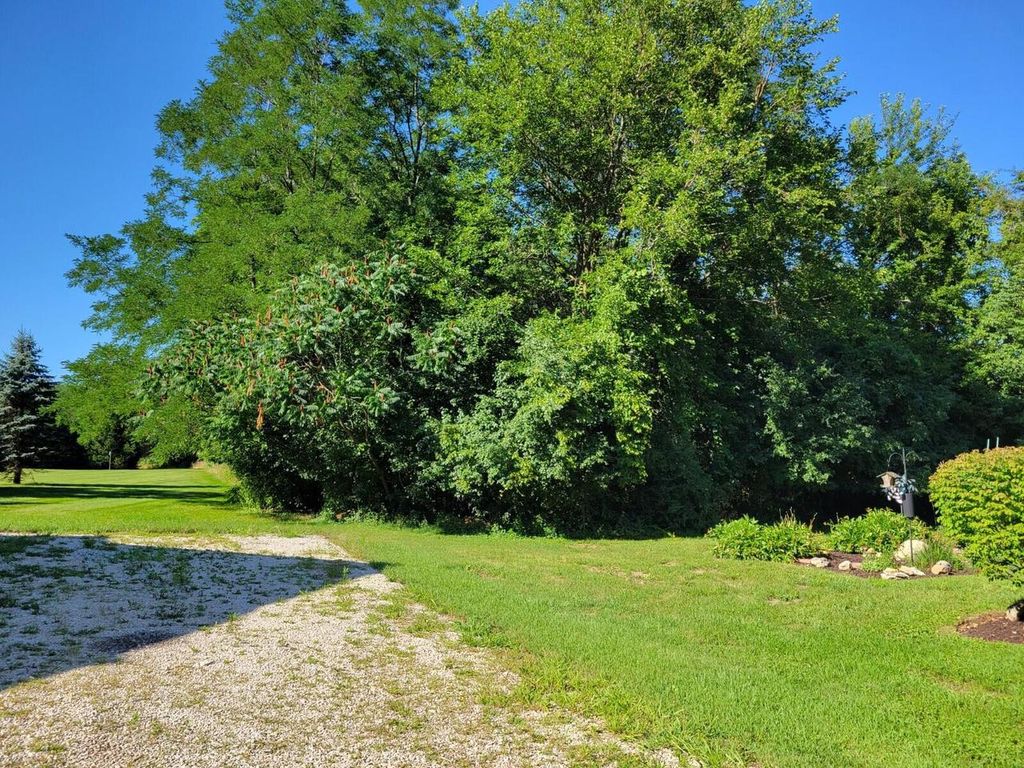 Photo of Lt1 Cedar STREET, Lake Geneva, WI 53147 (MLS # 1940201)