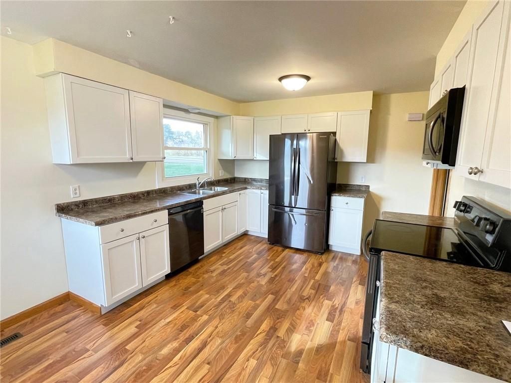 Photo of 4927 Jeffers ROAD, Eau Claire, WI 54703 (MLS # 1597054)