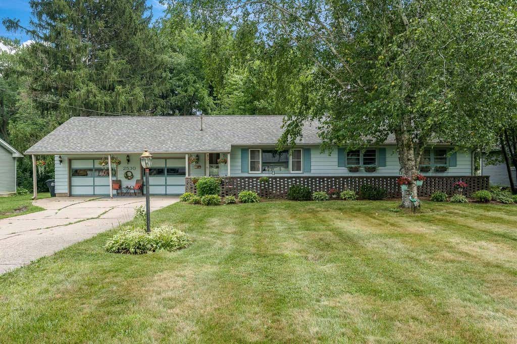 Photo of 2530 Sunset DRIVE, Beloit, WI 53511 (MLS # 2029821)