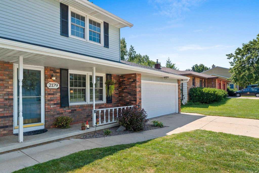 Photo of 2179 Packerland DRIVE, Green Bay, WI 54304 (MLS # 50330396)