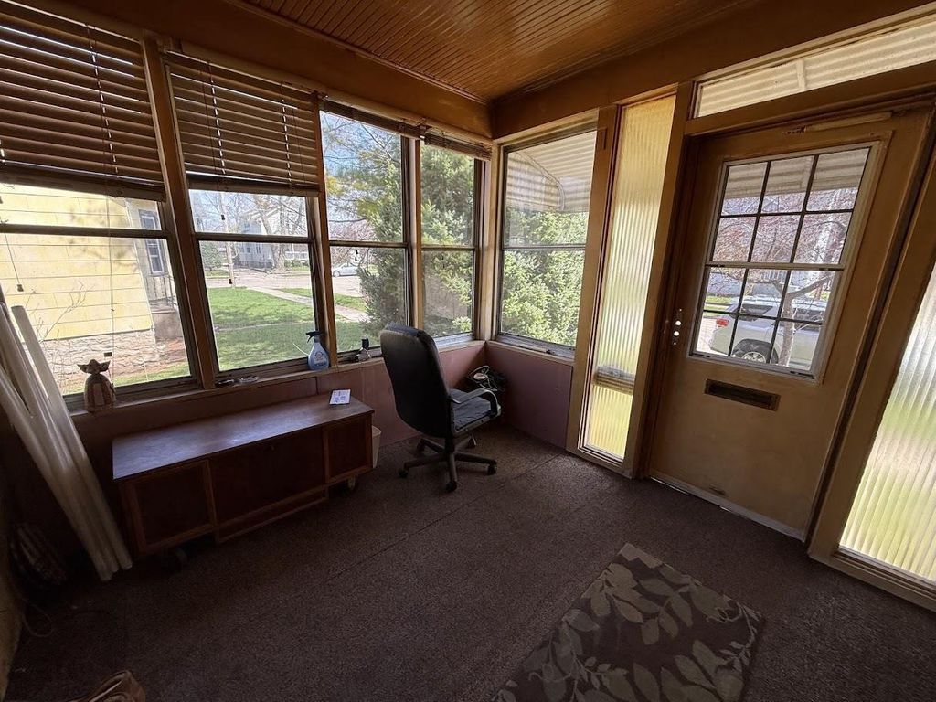 Photo of 857 Franklin STREET, Oshkosh, WI 54901 (MLS # 50324273)