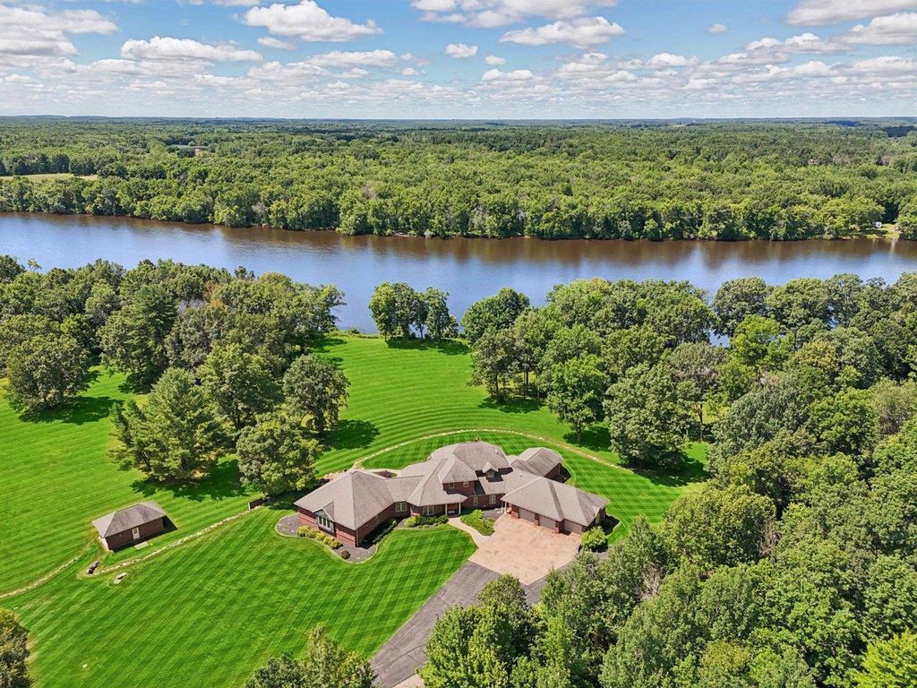 Photo of 2688 Scenic DRIVE, Stevens Point, WI 54481 (MLS # 2014866)