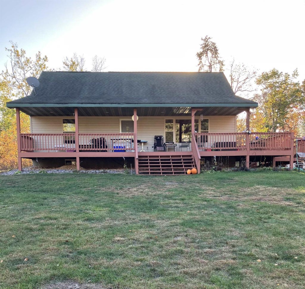 Photo of N8587 Johnson Falls ROAD, Crivitz, WI 54114 (MLS # 50335154)