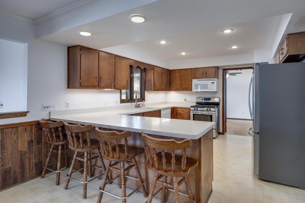 Photo of 1913 Black Bridge ROAD, Janesville, WI 53545 (MLS # 2015046)