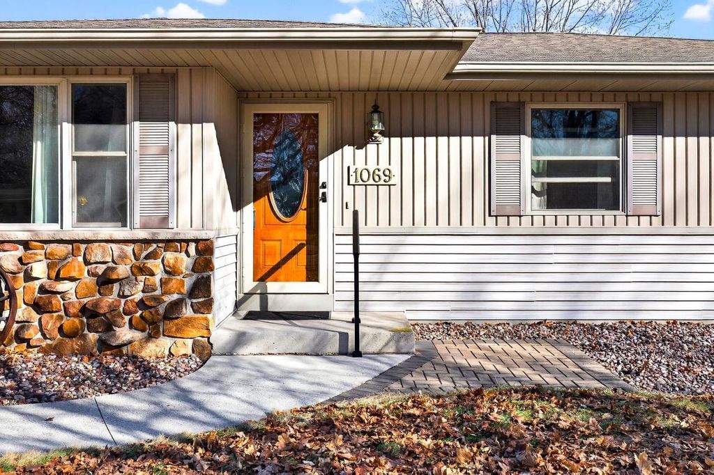 Photo of 1069 Martin AVENUE, Fond Du Lac, WI 54935 (MLS # 50321303)