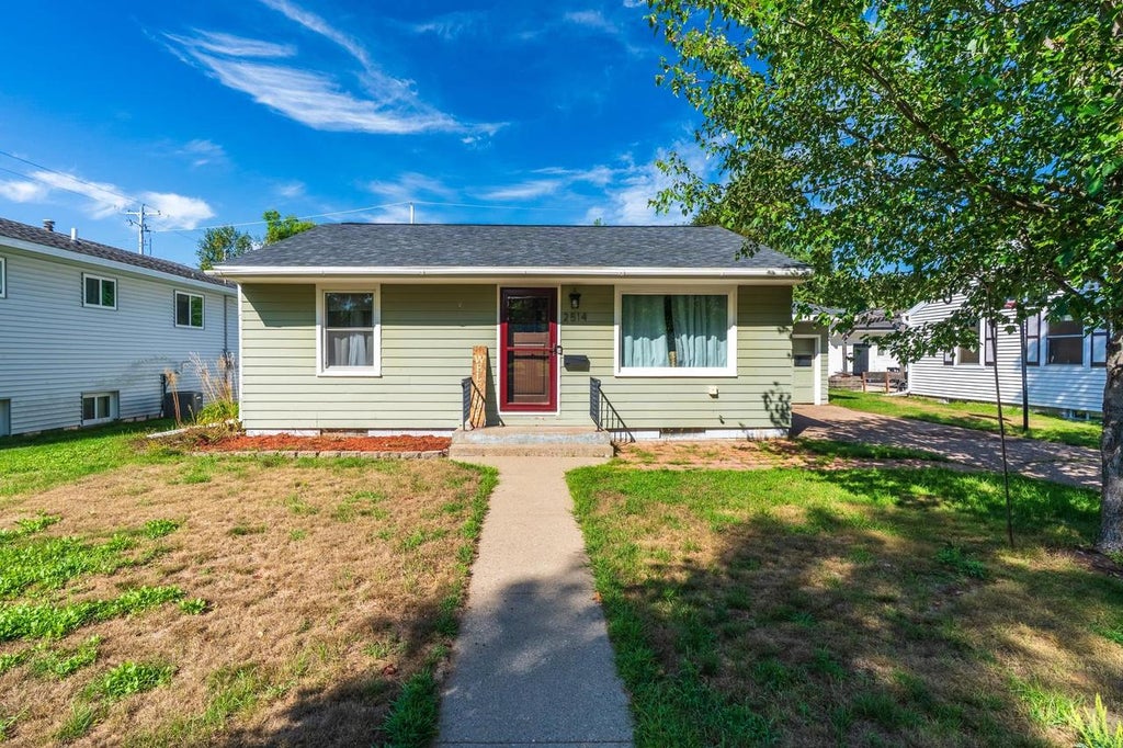 Photo of 2514 Zimmerman STREET, Wausau, WI 54403 (MLS # 22604321)