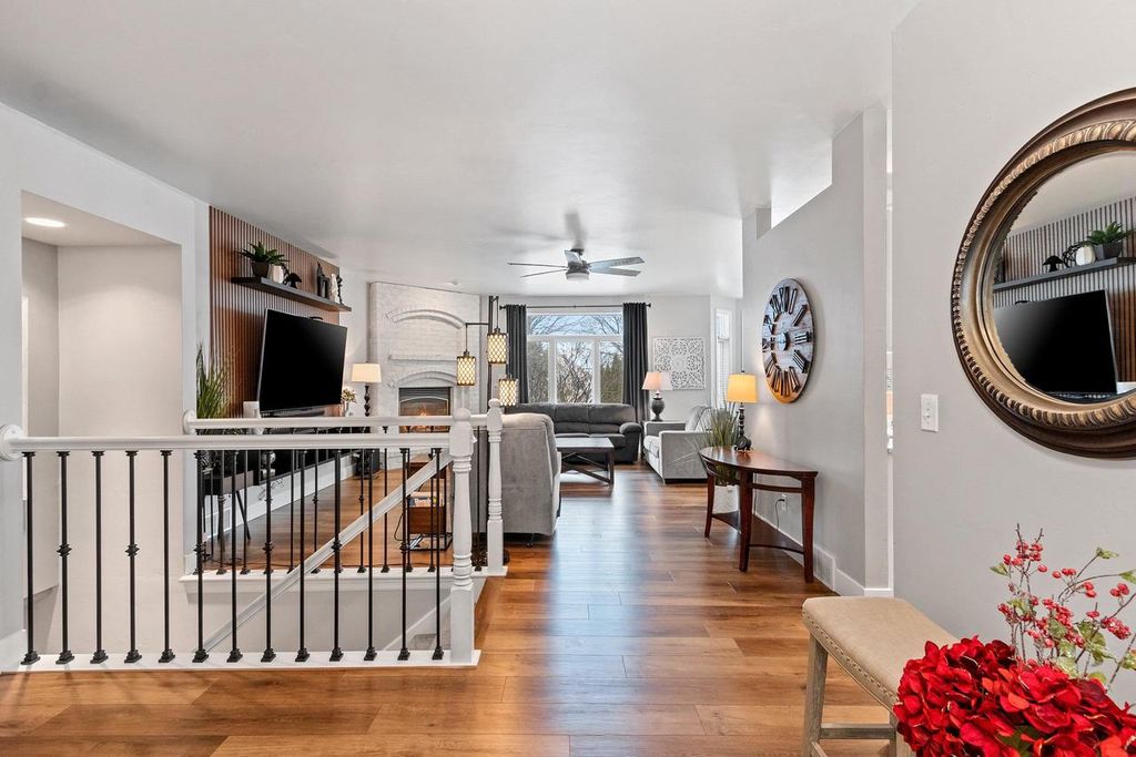 Photo of 1228 Gail DRIVE, Green Bay, WI 54311 (MLS # 50319768)