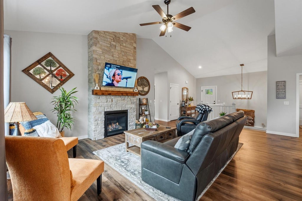 Photo of 387 Drumlin LOOP, Ripon, WI 54971 (MLS # 1969150)