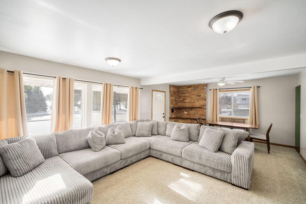 Photo of 11834 W Greenfield AVENUE, West Allis, WI 53214 (MLS # 1946094)