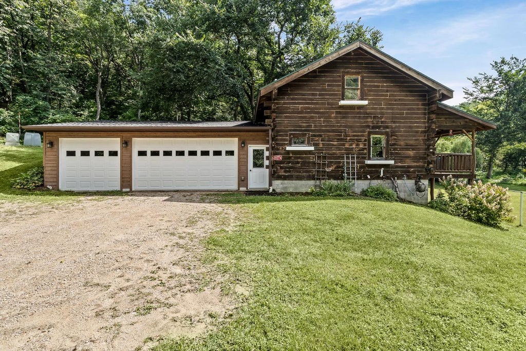 Photo of S3927 A County Rd O, Viroqua, WI 54665 (MLS # 1978336)