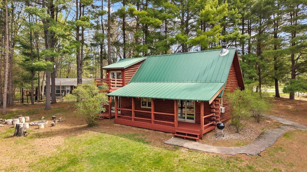 Photo of 857 Canyon ROAD, Wisconsin Dells, WI 53965 (MLS # 2022073)