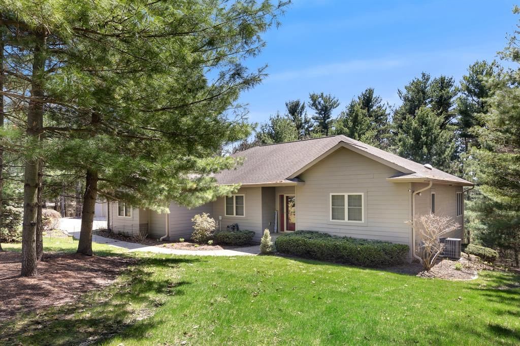 Photo of 8133 Idol Ave AVENUE, Sparta, WI 54656 (MLS # 1600221)