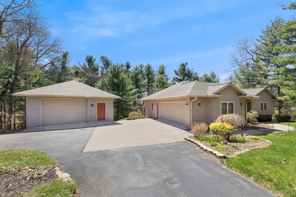 Photo of 8133 Idol Ave AVENUE, Sparta, WI 54656 (MLS # 1600221)