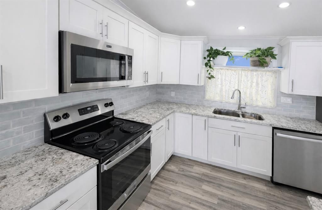 Photo of 5138 S COUNTY E ROAD, Poplar, WI 54806 (MLS # 1599706)