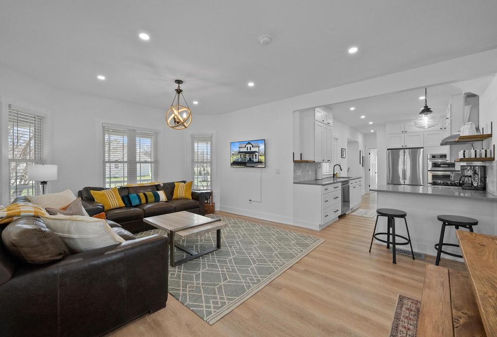 Photo of 397 W Geneva STREET, Williams Bay, WI 53191 (MLS # 1941113)