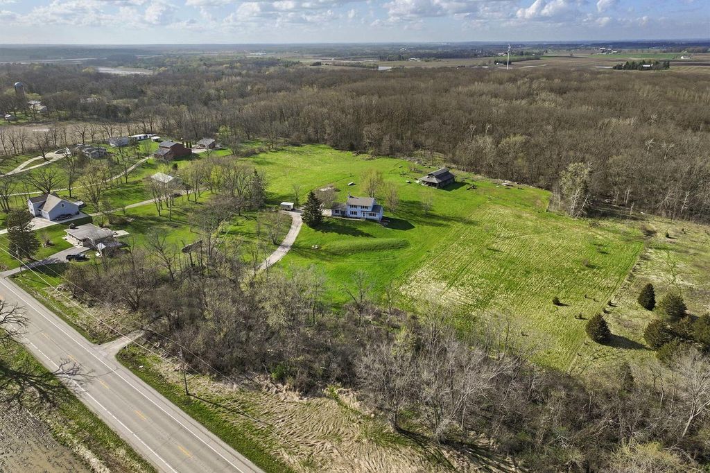 Photo of 26326 Durand AVENUE, Kansasville, WI 53139 (MLS # 1958422)