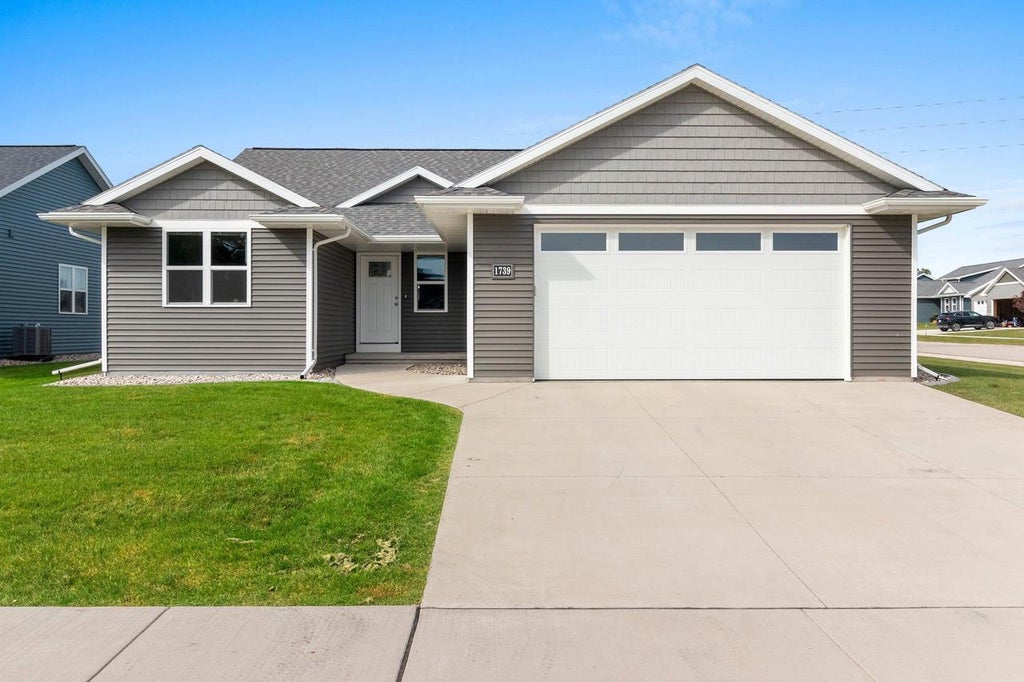 Photo of 1739 Honor STREET, Neenah, WI 54956 (MLS # 50333384)