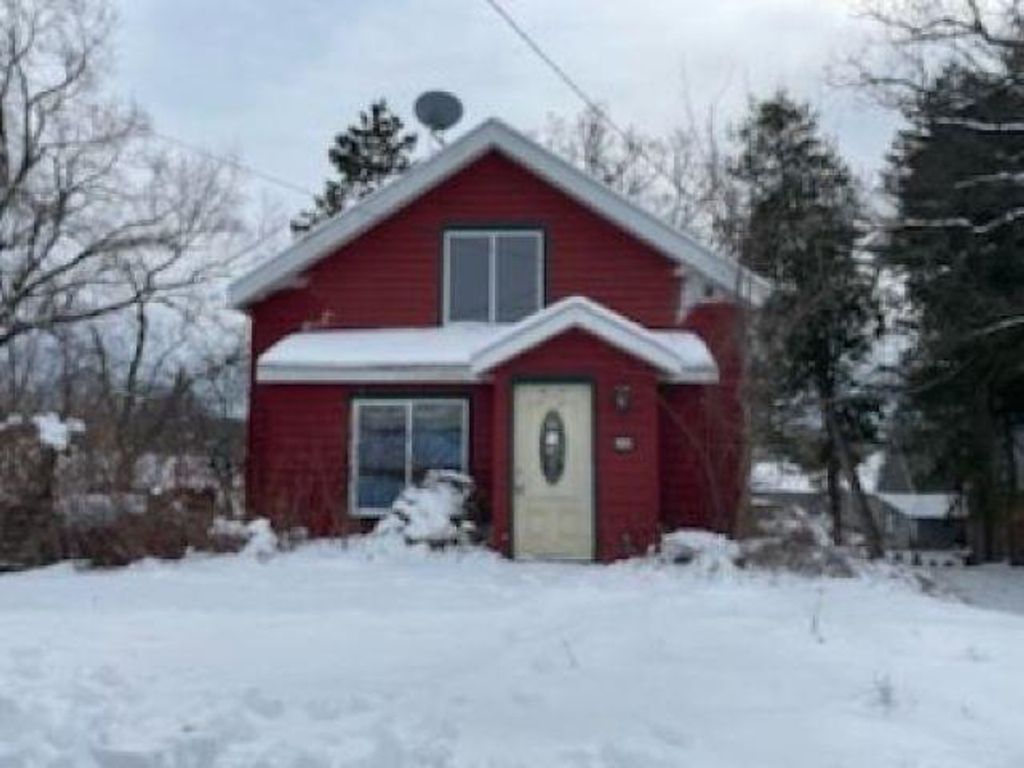 Photo of 119 W Park STREET, Neshkoro, WI 54960 (MLS # 50322264)