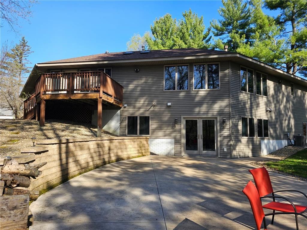 Photo of W10439 880th AVENUE, River Falls, WI 54022 (MLS # 7024323)