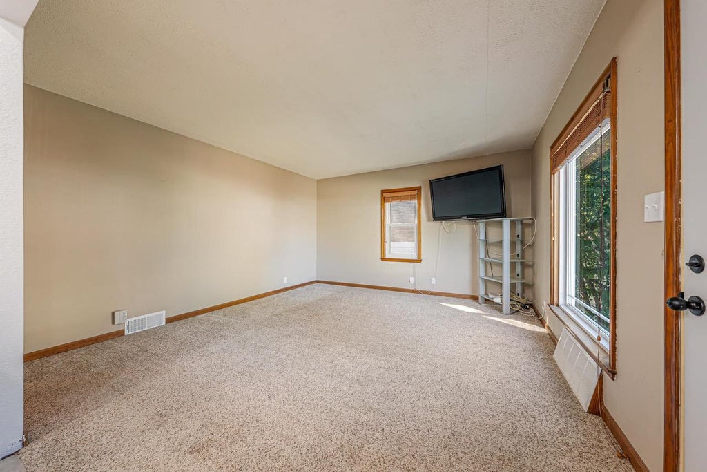 Photo of 1015 W Hawes STREET, Appleton, WI 54914 (MLS # 50333783)