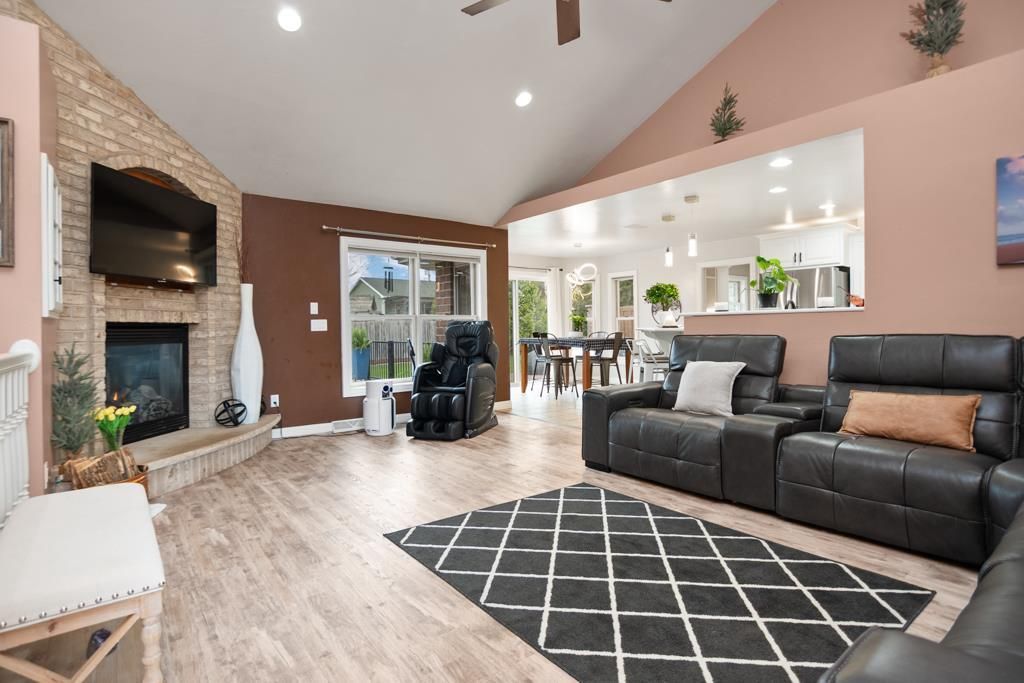 Photo of 702 Marcks COURT, Luxemburg, WI 54217 (MLS # 50324433)