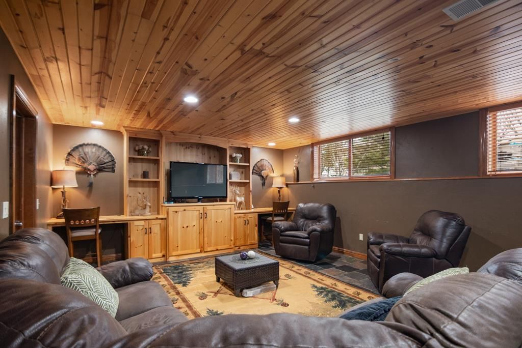 Photo of 702 Marcks COURT, Luxemburg, WI 54217 (MLS # 50324433)