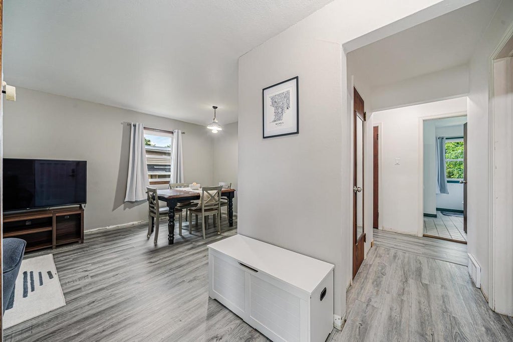 Photo of 107 S Oneida STREET, Green Bay, WI 54303 (MLS # 50331097)