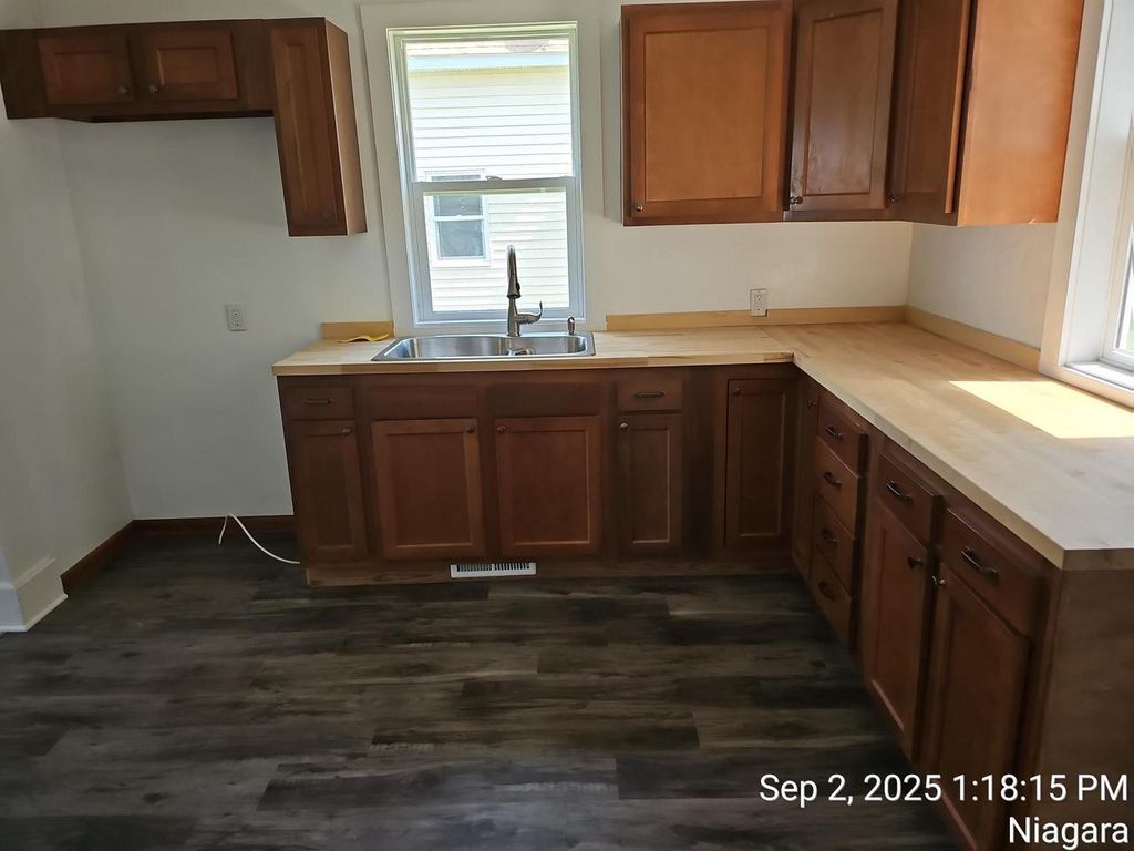 Photo of 1708 Ridge STREET, Niagara, WI 54151 (MLS # 50319458)