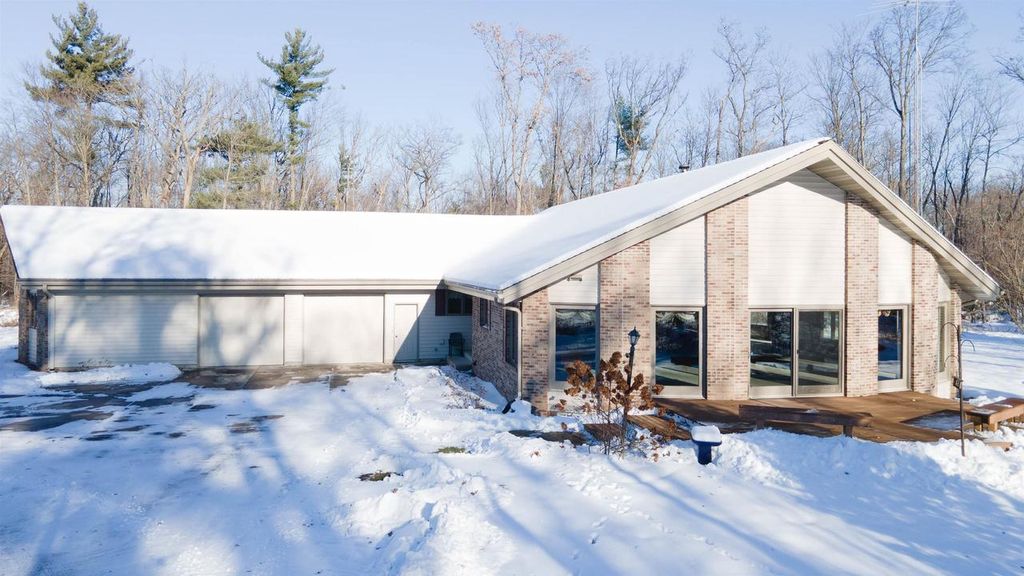 Photo of 3745 Oak Moraine COURT, Stevens Point, WI 54482 (MLS # 22505789)