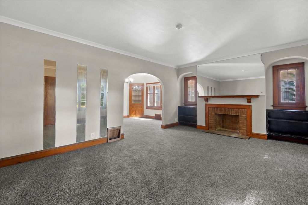 Photo of 4642 W Medford AVENUE #4644, Milwaukee, WI 53216 (MLS # 1935830)