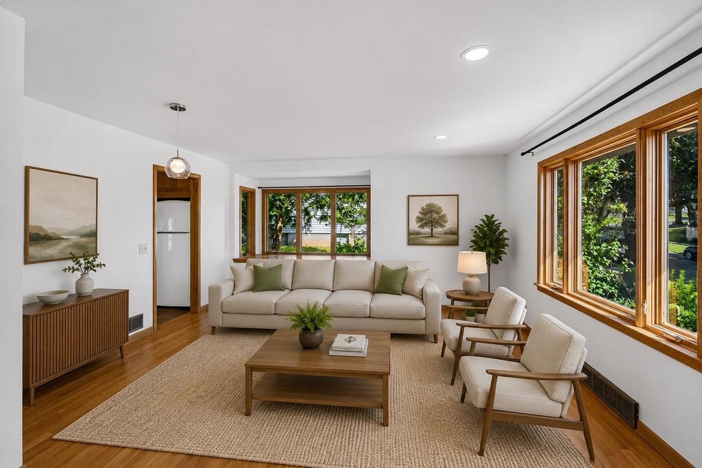 Photo of 5405 Brody DRIVE, Madison, WI 53705 (MLS # 2027228)