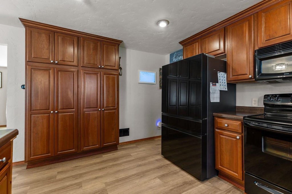 Photo of 1320 W Edgewood DRIVE, Appleton, WI 54913 (MLS # 50334691)