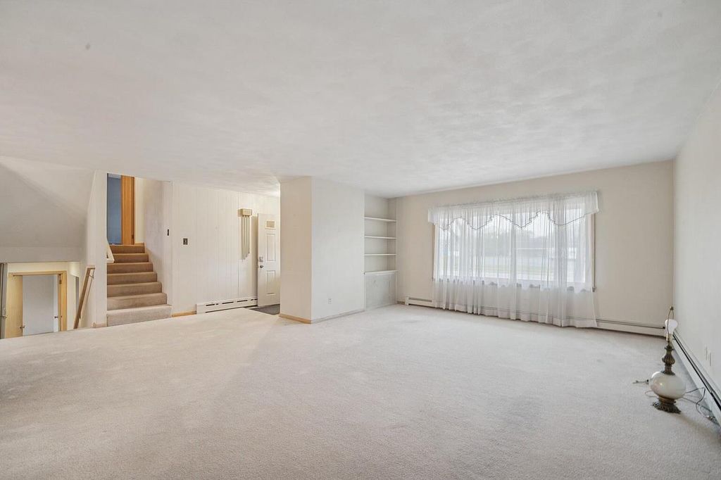 Photo of 1211 W Kimberly AVENUE, Kimberly, WI 54136 (MLS # 50318702)