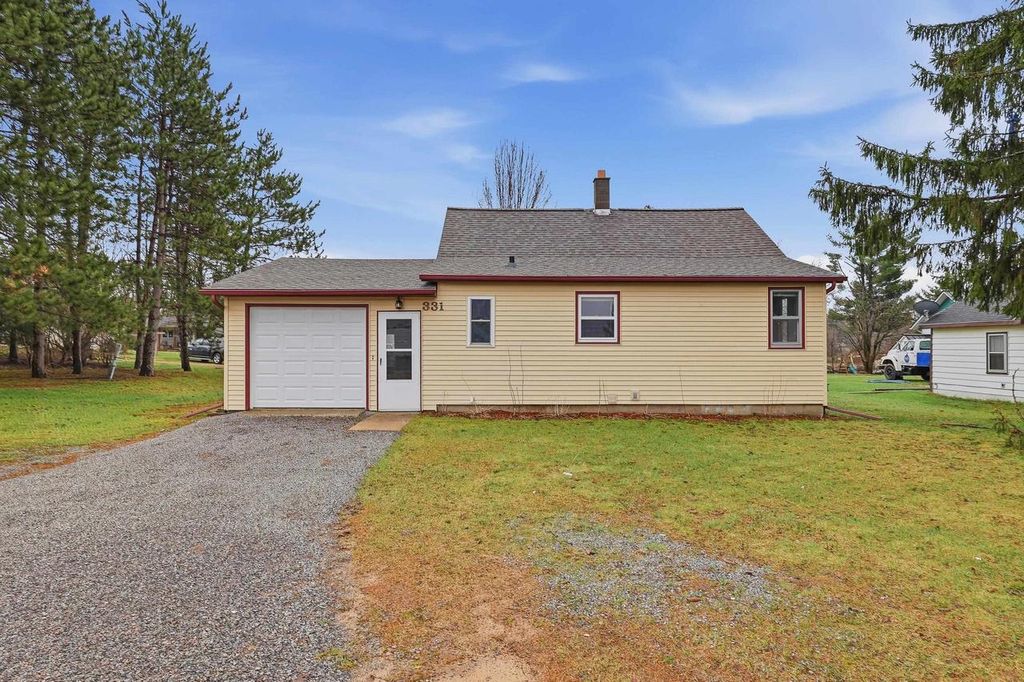 Photo of 331 Second STREET, Rosholt, WI 54473 (MLS # 22601490)