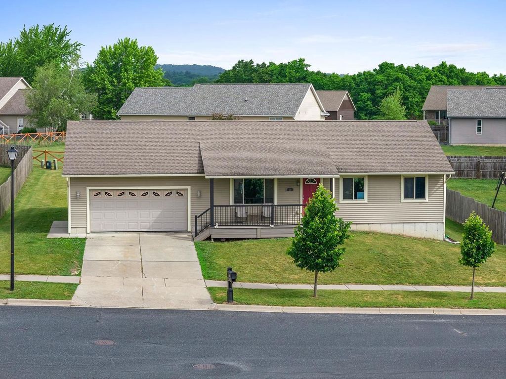 Photo of 38 Dessa Rain DRIVE, Reedsburg, WI 53959 (MLS # 2025511)