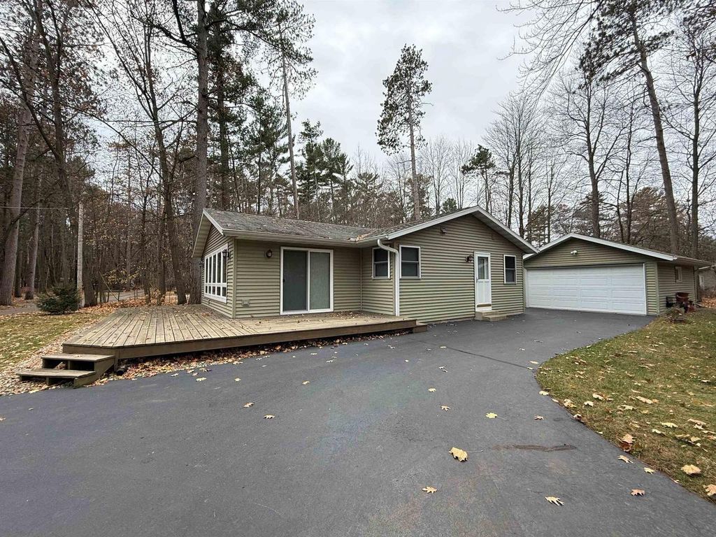 Photo of N2981 Cooke LANE, Marinette, WI 54143 (MLS # 50318614)