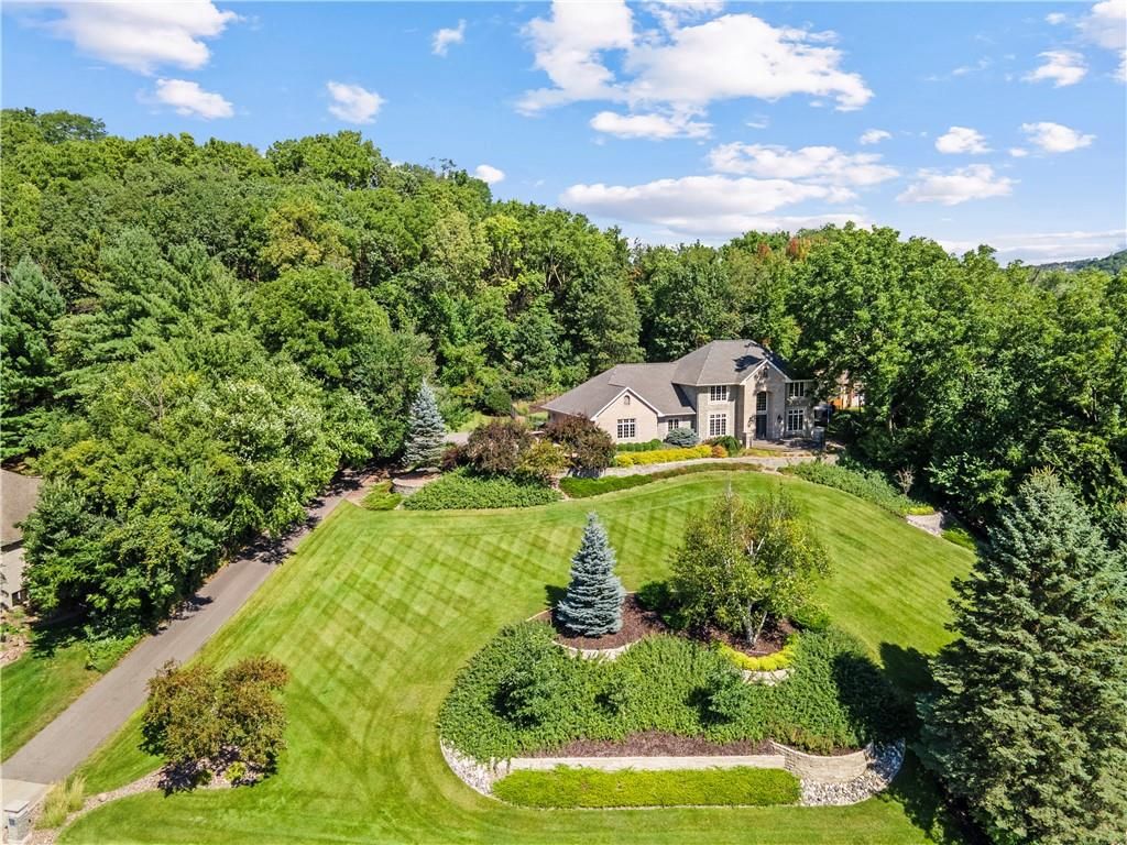 Photo of 1803 Ironwood PLACE, Onalaska, WI 54650 (MLS # 1595995)