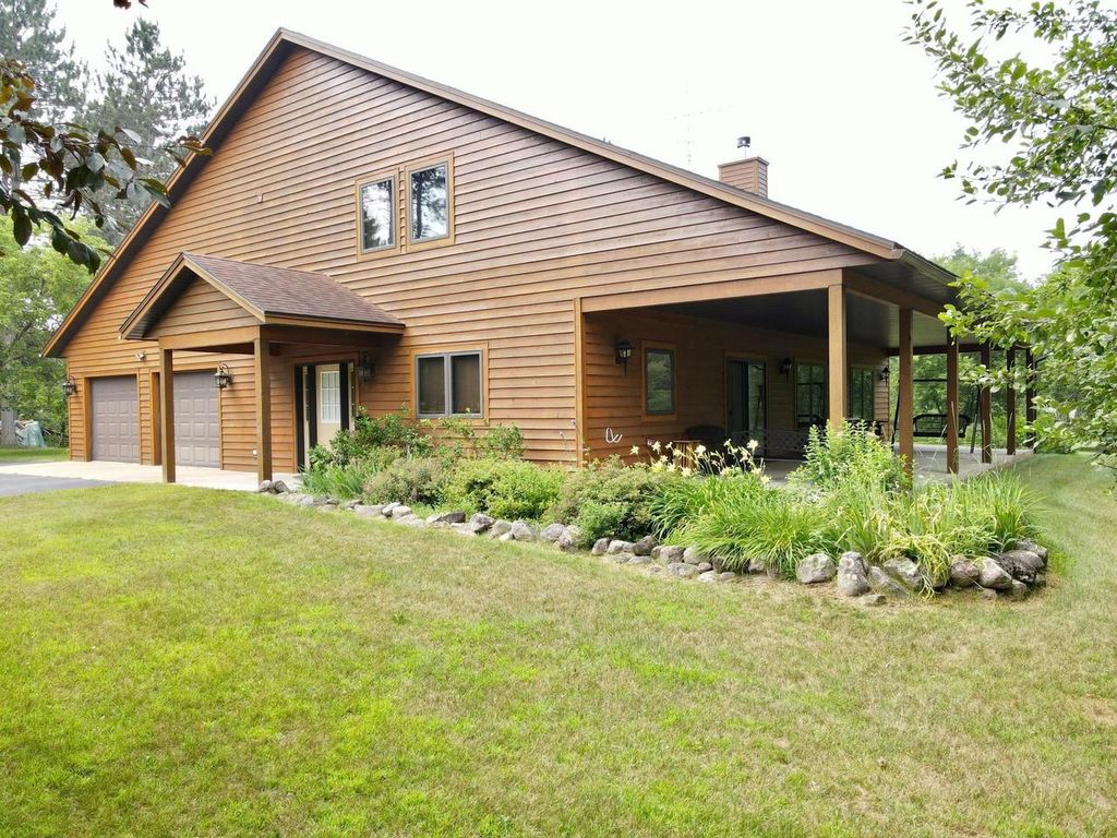 Photo of 9948 &amp; 9880 Siemering DRIVE, Tomahawk, WI 54487 (MLS # 22600994)